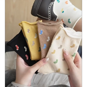 SUMI Kaos Kaki Panjang Wanita Katun Print Socks The Socks Crew Casual Mid Calf Socks SKK371