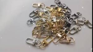 Mini Keychain Hook Zinc Alloy Small Clasp Ring Hand Woven Doll Accessories Key Hook Holder