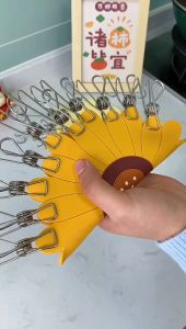 HTF Multifunction Bathroom Organizer: Non-Slip Storage & Short Tail Hanger Clip