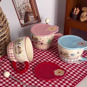 Cute Gift Bear Ceramic Mug with Lid and Spoon