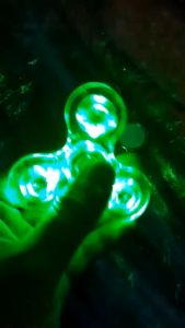 Childrens Toys Gyroscope Glowing LED light Fidget Spinner hand-cranked top luminous decompression
