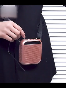 หอกระจายเสียงพกพา ชาร์จUSB+ชุดหูฟัง+ไมค์ จอแสดงผล+แบตฯลิเธียม2200mAh ใช้แรงดันต่ำ เหมาะสอน/ประชุม/ท่องเที่ยว