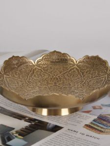 India Import European Style American Retro Handmade Brass Products Decoration Jewelry Candy Dried Fruit Tray Key Storage Bowl