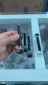 Vinamassage THANH LĂN CẦU SỪNG + CÀO DIỆN CHẨN Chất Liệu Nhựa Cao Cấp Đầu Lăn Sừng Cào Inox Giúp Lưu Thông Máu Giảm Đau Nửa Đầu Và Đau Lưng