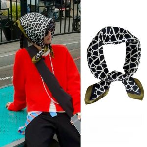 G-Dragon Same Style Scarf Scarf Square Scarf Fancy 2024 New Arrival K-style Fall and Winter Warm Printing Neck Protection Scarf