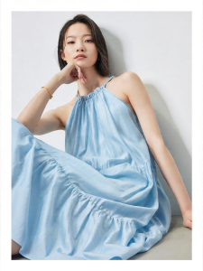 Toyouth | Đầm Dài Elegance Halter Lyocell