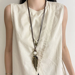 New Chinese Style Long Necklace Womens Retro Ethnic Beaded Leaf Feather Pendant Collarbone Chain Accessory out Fashion Jewelry