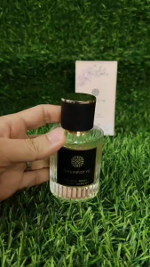 น้ำหอมที่ให้กลิ่นหอมแบบเข้มข้น ติดทน ขนาด 50 ml.