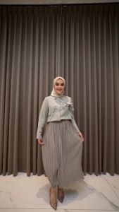 Rok Plisket Polos Motif Claire by ZR Fashion