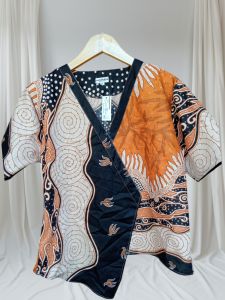 Batikcaca-blouse Batik elegant lengan pendek katun prima