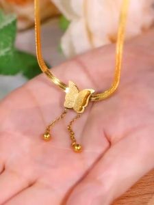 Kalung Wanita Titanium Kupukupu Rantai