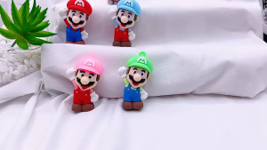 【Local Seller】Mario Keychain Bag Decoration Car Keychain Hanger Decoration Keychain For Free Gift Souvenir