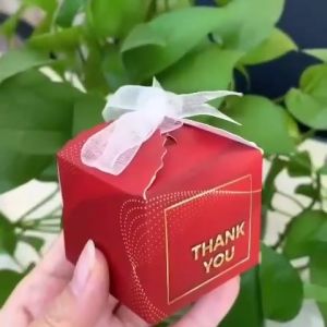 Combo 20 hộp quà tặng vuông nhỏ màu đỏ nhám thắt nơ