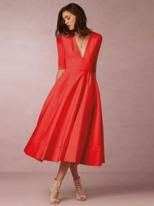 ชุดเดรสยาวปานกลางคอวีลึกสีพื้นเซ็กซี่สไตล์ไฮเอนด์สำหรับผู้หญิง แขนยาว ทรงเอ กระโปรงทรงเอ ฤดูใบไม้ร่วง 2024 ชุดเดรสผู้หญิง