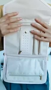Travel Portable Jewelry Organizer Roll Foldable Jewelry Case for Journey-Rings Necklaces Earring Jewelry Storage Bag