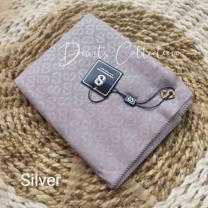 MONOGRAM EMBOS HIJAB SEGIEMPAT TRYSPAN MOTIF EMBOS LOGO S DIAMOND SWAROVSKY NEW ARRIVAL JILBAB SEGIEMPAT TERBARU