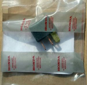 Relay stater starter Honda Beat fi Vario 125 fi kaki 4