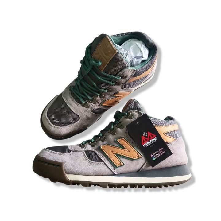 NB 710 Hiker Sneakers Olahraga Unisex New Balance Sneakers Sports