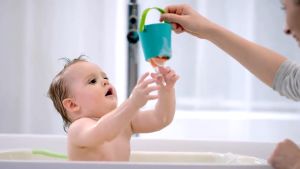 HAPE ของเล่นในน้ำ อาบน้ำ เดินทะเล ชายหาด ชุดตักทราย