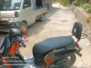 sandaran belakang scoopy lama / baru model bulat