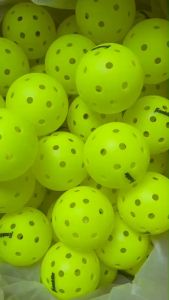 Pickleball Ball Franklin X-40 (10ลูก/Pcs) ลูกพิคเคิลบอล