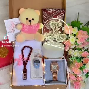 HAMPERS PAKET KADO MUSLIMAH HIJAB GIFT BOX HIJAB DAN BONEKA MURAH KADO ULANG TAHUN CEWEK KADO PACAR ULTA KADO VALENTINE KADO WISUDA KADO ANNIVERSARY  HADIAH ISLAMI HAMPER KADO SAJADAH TASBIH AL QURAN HADIAH ALAT SHALAT PEREMPUAN KADO WANITA  KADO MUSLIMAH