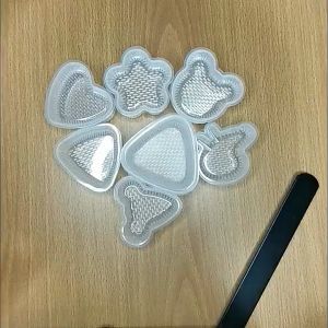 Khuôn Làm Cơm Nắm Không Dính 8 Hình Dạng Dễ Thương