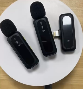 Wireless Dual Lavalier Microphone Plug & Play Lapel Mic Mikrofon for TikTok YouTube Facebook Live Stream Vlog Video Recording Noise Reduction Supports digital display