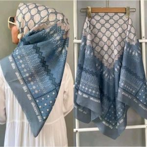 HIJAB VOAL MOTIF SEGIEMPAT/Kerudung Motif denay kw