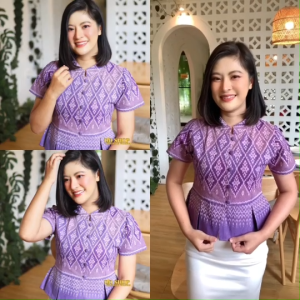 เสื้อพื้นเมืองหญิง คอจีนลายไทย ผ้าฝ้ายพิมพ์ลาย  มี 2 สี สวยๆพร้อมส่ง