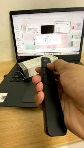 S10 Laser Pointer Wireless Tampilan Digital Baterai Bawaan PPT Presenter Page Turning Pen Rechargeable Type c Laser Remote Control
