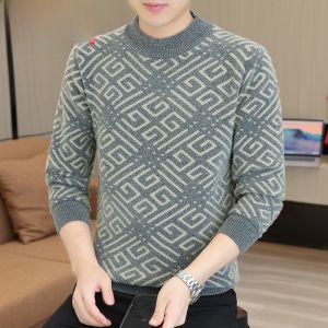 HENGYUANXIANG | เสื้อสเวตเตอร์ถักหนาสำหรับผู้ชาย ฤดูใบไม้ร่วง/ฤดูหนาว เส้นใยโพลีเอสเตอร์ คอปกสั้น ทรงหลวม แขนยาว ปกติ