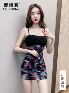 ชุดเดรสสั้นเซ็กซี่พิมพ์ลายสุดเก๋สำหรับงานปาร์ตี้ในโรงแรม ชุดทำงานลำลองสำหรับผู้หญิง เอวสูง แขนกุด ทรงเข้ารูป กระโปรงสั้น