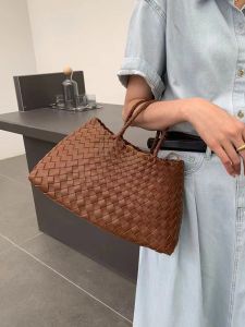 French Style Retro Genuine Leather Woven Bag Vegetable Basket Handbag Special-Interest Design Mother and Child Bag Hand Carrying Large Capacity Totes