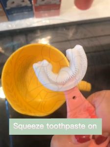 Baby u-shaped toothbrush Childrens toothbrush Baby u shaped toothbrush
