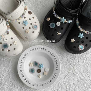 Original Crocs Sea Breeze Star Hole อุปกรณ์เสริมรองเท้าดอกไม้รองเท้าชุดหัวเข็มขัดผลิตภัณฑ์สําเร็จรูป Unbranded แฟชั่นรองเท้าตกแต่ง
