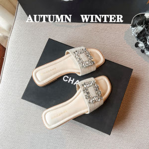 French Fairy Fashion Rhinestone Flat Bottom Slippers Women Summer Outdoor Wearable New 2025 Summer Outing Skirt Sandals