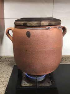 Earthen Casserole Old-Fashioned Pure Soil Jar Simmer Pot Fried Medicine Stew Sand Porridge Pot Coarse Soil-Resistant Soup Handmade Household