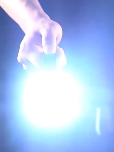 MLADEN Super Bright LED Flashlight USB Rechargeable Lampu Suluh Terang Jarak Jauh Zoom Led Torch Light 手电筒