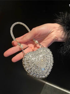 Luxury Small Bling Heart Shape Diamond Evening Clutch Rhinestones Purse Ladies Fashion Bag Designer for Women Chain Shoulder Bag