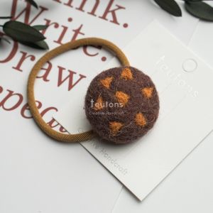 Adorable Handmade Solid Wool Felt Hair Accessories BB Clip Brooch Pin Original Design Cookie Shaped Hair Ties for Women Girls