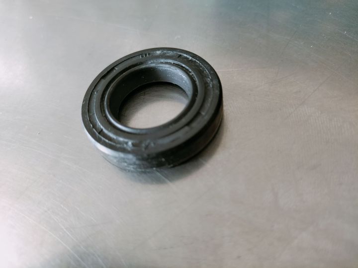 ENGINE SPROCKET OIL SEAL XR200 Lazada PH