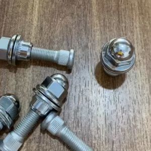 Bulon Tắc kê ốc lốp la zang xe Mitsubishi Xpander Attrage Mirage Outlander Pajero loại tốt