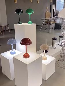 Table lamp Flower Bud Rechargeable Type-C Desk Macaron Minimalist Decor Modern Led light