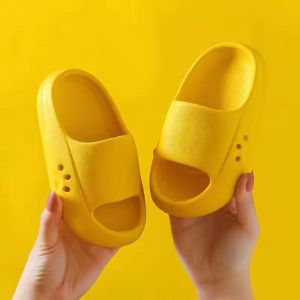 Kids Slippers Girl Boys Summer Bathroom Bath Non-Slip Indoor Furniture Kids Cute Soft Back Thick Back Internet Celebrity