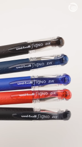 Uni-ball Signo Gel Pen 1.0mm by Mitsubishi Pencil Japan – Authentic Japanese Smooth Writing Pen (Black Red) UM-153