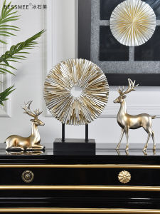 Modern American Deer Figurine Home Decor Luxury Entrance TV Cabinet Creative Decoration Small Craftsmanship Resin Handmade