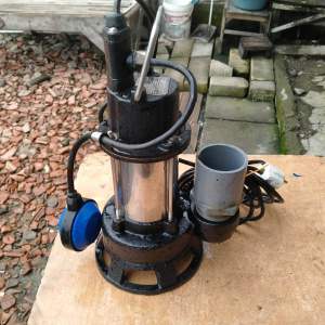 Pompa Celup Air Kotor 2 Inchi Showfou SS A 0512N