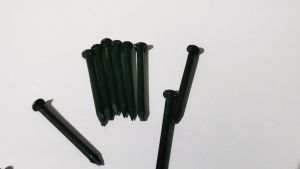 15 pcs Paku Beton 3cm Hitam & 50 paket Paku Beton 3cm Hitam