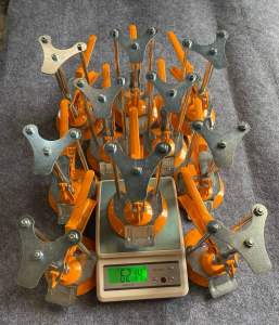 Thùng 30-Kích Nâng Gạch -Con Đội Gạch 610g-Trọng Tải 86 Kg